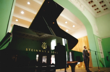 Харківський державний музичний ліцей першим в Україні здобув міжнародний статус "All-Steinway School"