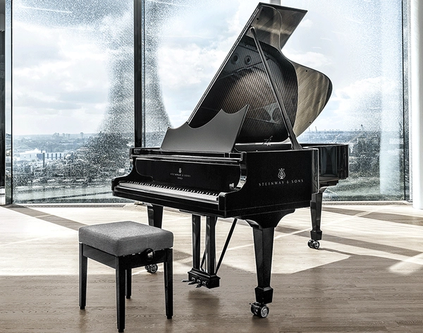 Steinway & Sons представляє нову лімітовану серію роялів Elbphilharmonie