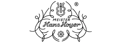 <p style="text-align: justify;">Компанія Hans Hoyer &ndash; це знаменитий німецький виробник мідних духових інструментів з тривалою історією. Родина Хойєр належить до одного з найстаріших родів, що займаються виготовленням мідних духових інструментів у знаменитому &laquo;музичному&raquo; краї Німеччини &ndash; регіоні Фогтланд. Найдавніші згадки про майстрів із родини Хойєр сягають початку ХІХ століття.</p>
<p style="text-align: justify;">Засновник сучасного підприємства, Ганс Хойєр з Клінгенталя був майстром, що зібрав навколо себе інших майстрів і зосередився на виготовленні валторн. Під його керівництвом, підприємство стало одним з найбільш відомих та інноваційних у регіоні. Сучасна компанія Hans Hoyer створює відомі на цілий світ своїми блискучими характеристиками та інноваційними конструктивними рішеннями одинарні, подвійні, потрійні валторни та вагнерівські труби.</p>
<p style="text-align: justify;">Основою діяльності компанії Hans Hoyer є любов до музики, а також глибоке розуміння музикантів і їхніх вимог до інструменту. Філософією підприємства є заклик &laquo;Говорити мовою артистів&raquo; &ndash; що означає уважно слухати їх та робити все для того, щоб їхні побажання були реалізовані у процесі виробництва інструментів. Сильною стороною компанії Hans Hoyer є поєднання великого досвіду, сучасних виробничих процесів, майстерності та гнучкості у своїй роботі.</p>
<p style="text-align: justify;">Сьогодні компанія входить до складу Buffet Crampon &ndash; одного зі світових лідерів у виробництві музичних інструментів. Бренд Hans Hoyer утримує перші позиції у сфері мідних духових інструментів на ринках Німеччини та Франції. Крім того, завдяки тісній та послідовній співпраці з професійними музикантами, майстри Hans Hoyer залучають їхні компетентні знання та поради у виробничий процес, досягаючи для кожної моделі оптимального відклику та інтонації в поєднанні з насиченим і повним звучанням. Висока якість та блискучі характеристики дозволили валторнам Hans Hoyer увійти до складу відомих оркестрів по всьому світу та стати улюбленими інструментами великого числа артистів.</p>