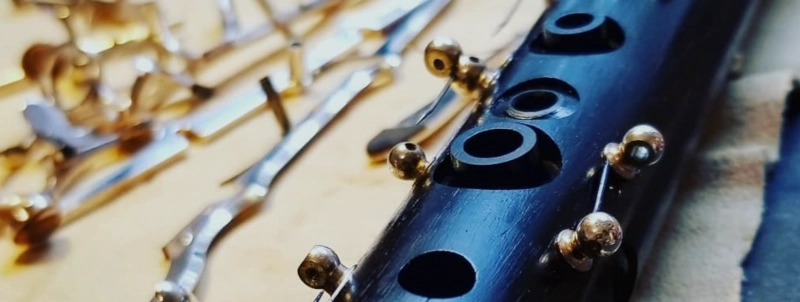 Обслуговування та ремонт акустичних музичних інструментів