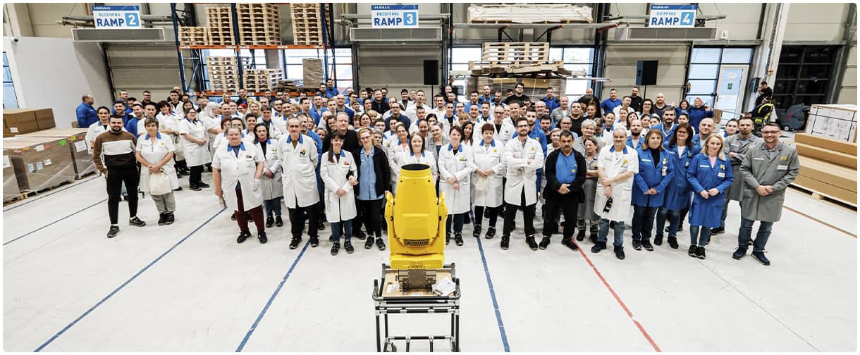 10 000th MAC Viper XIP (HARMAN plant, P&eacute;cs, Hungary)
