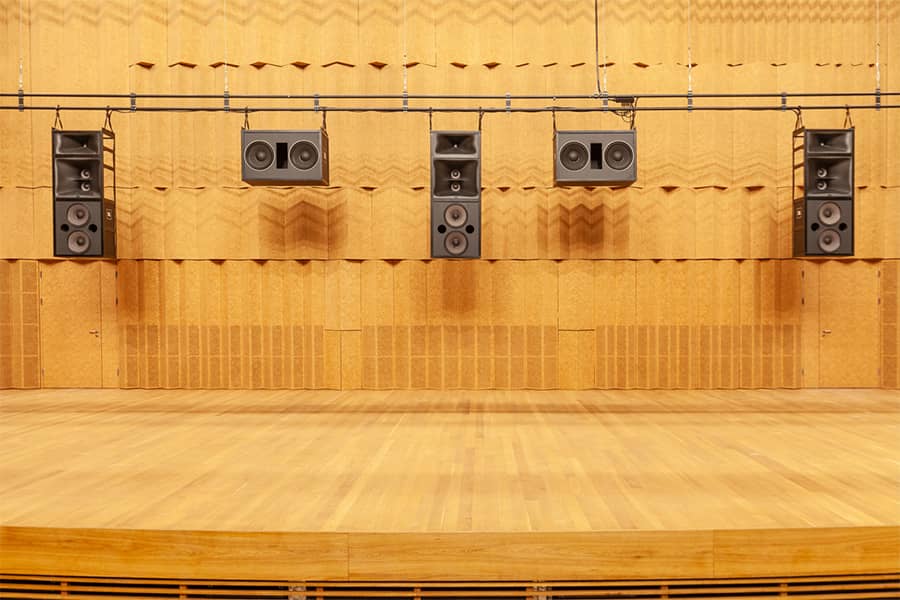 Polish History Museum Auditorium Gear